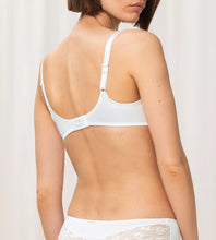 Load image into Gallery viewer, Triumph Amourette Charm Wired Padded Bra