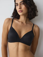 Load image into Gallery viewer, Triumph Body Make-Up Soft Touch Non-wired T-shirt Bra - Black
