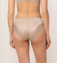 Load image into Gallery viewer, Triumph Ladyform Soft Maxi Brief - Smooth Skin