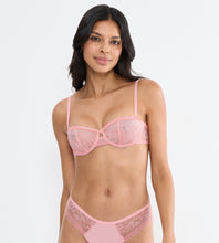 Load image into Gallery viewer, Triumph Comfort Allure Balconette bra - Strawberry Cream