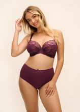 Load image into Gallery viewer, Fantasie Smoothease Invisible Stretch Full Brief - Bordeaux