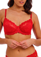 Load image into Gallery viewer, Wacoal Embrace Lace Classic Underwire Bra - Equestrian Red