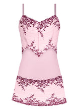 Load image into Gallery viewer, Wacoal Embrace Lace Chemise - Keepsake Lilac Multi