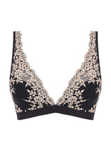 Load image into Gallery viewer, Wacoal Embrace Lace Soft Cup Bra - Black