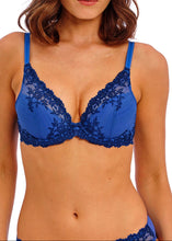 Load image into Gallery viewer, Wacoal Embrace Lace Plunge Bra - Beacoup Blue / Bellwether Blue