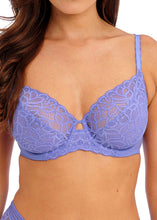 Load image into Gallery viewer, Wacoal Raffine Classic Underwire Bra - Bluebell