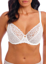 Load image into Gallery viewer, Wacoal Raffine Classic Underwire Bra - White