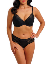 Load image into Gallery viewer, Wacoal Raffine Plunge Bra - Black
