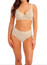 Load image into Gallery viewer, Wacoal Eglantine Soft Cup Bra - Creme Brulee