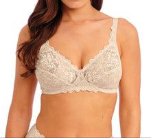 Load image into Gallery viewer, Wacoal Eglantine Soft Cup Bra - Creme Brulee