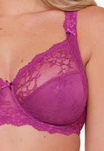 Load image into Gallery viewer, LingaDore Daily Collection Full Coverage Lace Bra - Raspberry