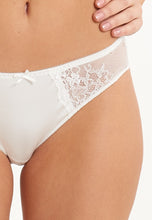 Load image into Gallery viewer, LingaDore Daily Collection Brief - Ivory