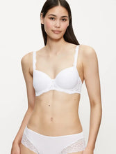 Load image into Gallery viewer, Triumph Amourette Charm Wired Padded Bra