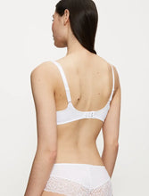 Load image into Gallery viewer, Triumph Amourette Charm Wired Padded Bra