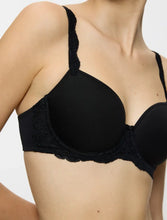 Load image into Gallery viewer, Triumph Amourette Charm Wired Padded Bra