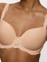 Load image into Gallery viewer, Triumph Amourette Charm Wired Padded Bra