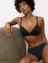 Load image into Gallery viewer, Triumph Body Make-Up Soft Touch Non-wired T-shirt Bra - Black
