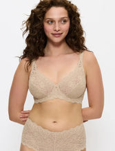 Load image into Gallery viewer, Triumph Amourette High Apex Bra - Skin