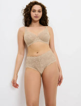 Load image into Gallery viewer, Triumph Amourette High Apex Bra - Skin