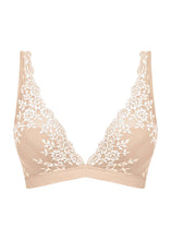 Load image into Gallery viewer, Wacoal Embrace Lace Soft Cup Bra - Naturally Nude / Ivory