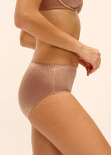 Load image into Gallery viewer, Wacoal Beaute Appeal Brief - Praline