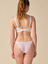 Load image into Gallery viewer, Gossard Superboost Lace Plunge Bra - White