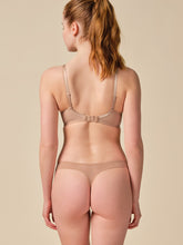 Load image into Gallery viewer, Gossard Superboost Lace Plunge Bra - Nude