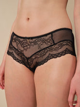 Load image into Gallery viewer, Gossard Superboost Lace Short - Black