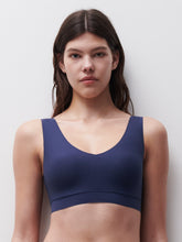 Load image into Gallery viewer, Chantelle Soft Stretch Padded Crop Top - Ultramarine