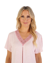 Load image into Gallery viewer, Gaspé 40" Supersoft Ditsy Print or Solid Colour Short Sleeve Nightdress - GL07702