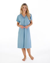 Load image into Gallery viewer, Gaspé 40" Supersoft Ditsy Print or Solid Colour Short Sleeve Nightdress - GL07702