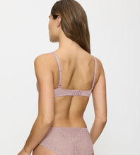 Load image into Gallery viewer, Triumph Amourette Half Cup Padded Bra - Mauve Rose