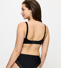 Load image into Gallery viewer, Triumph Amourette Minimizer Bra - Black