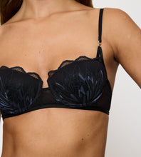 Load image into Gallery viewer, Triumph Crazy Stupid Love Half Cup Padded Bra - Black
