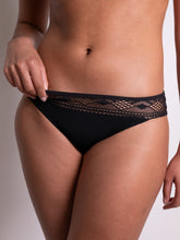 Load image into Gallery viewer, Passionata Ondine Brief - Black