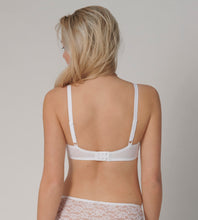 Load image into Gallery viewer, Triumph Amourette High Apex Bra - White