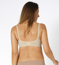 Load image into Gallery viewer, Triumph Claudette Non Wired Bra - Teint
