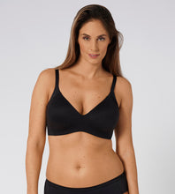 Load image into Gallery viewer, Triumph Body Make-Up Soft Touch Non-wired T-shirt Bra - Black