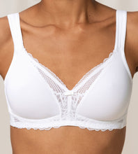 Load image into Gallery viewer, Triumph Modern Lace+Cotton Non-wired Bra