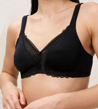 Load image into Gallery viewer, Triumph Modern Lace+Cotton Non-wired Bra