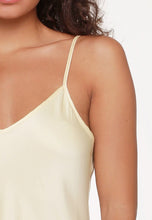 Load image into Gallery viewer, LingaDore Daily Collection Chemise - French Vanilla