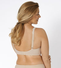 Load image into Gallery viewer, Triumph Amourette Half Cup Padded Bra - Skin