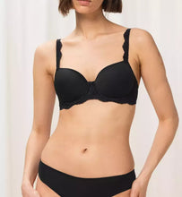 Load image into Gallery viewer, Triumph Amourette Charm Wired Padded Bra