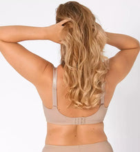 Load image into Gallery viewer, Triumph Amourette Charm Wired Padded Bra