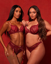 Load image into Gallery viewer, Gossard Superboost Lace Non-Padded Plunge Bra - Cranberry/Raspberry Sorbet