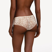 Load image into Gallery viewer, Passionata Thelma Shorty - Pearl