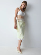 Load image into Gallery viewer, Triumph Delicate Doreen Non Wired Bra - White
