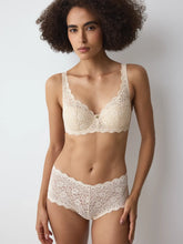 Load image into Gallery viewer, Triumph Amourette Half Cup Padded Bra - Skin
