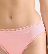 Load image into Gallery viewer, Sloggi Go Crush High Leg Knickers - Red/Pink Combination
