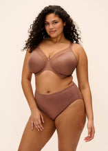 Load image into Gallery viewer, Elomi Smooth Moulded Bra - EL4301
